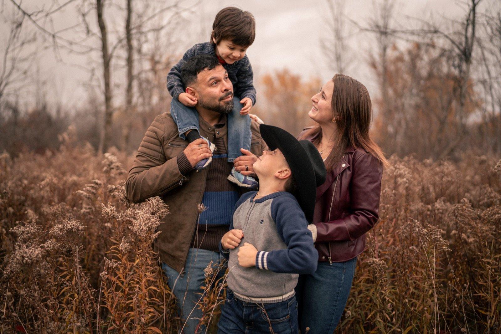 carousel-hero-element image-0