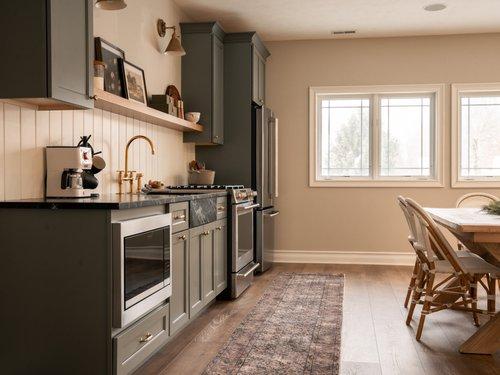 mobile - carousel-hero-element image-2